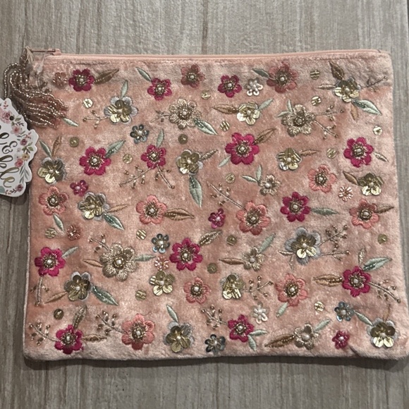 Beaded Pink Zip Pouch Made In India - Picture 1 of 3